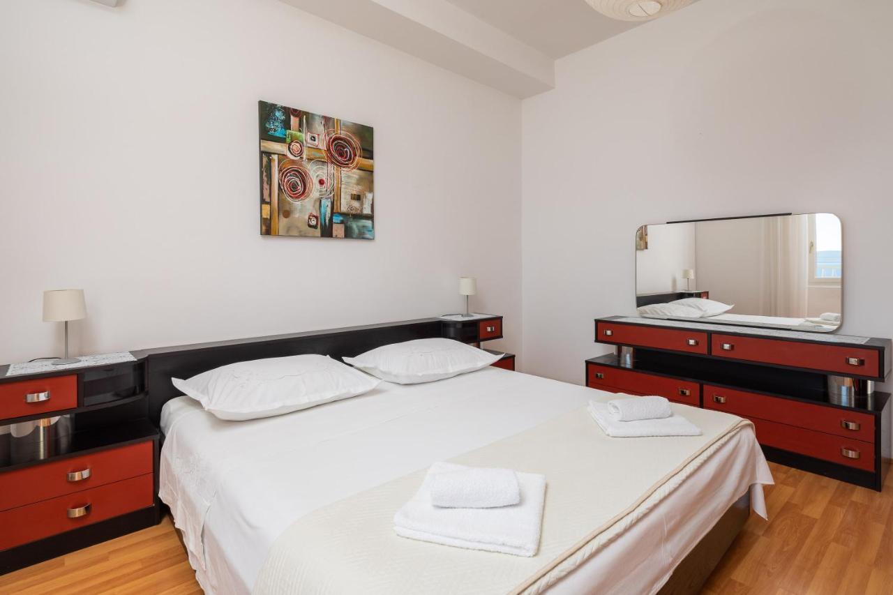 Deja Blue Apartment Jesenice (Split-Dalmatia) Exterior foto